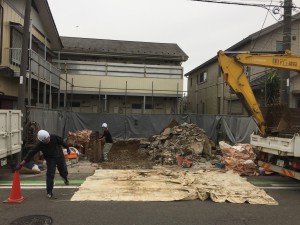 千葉市にて基礎解体工事